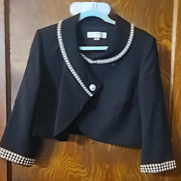 Women's size 14 Tahari - Picture 6 of 7